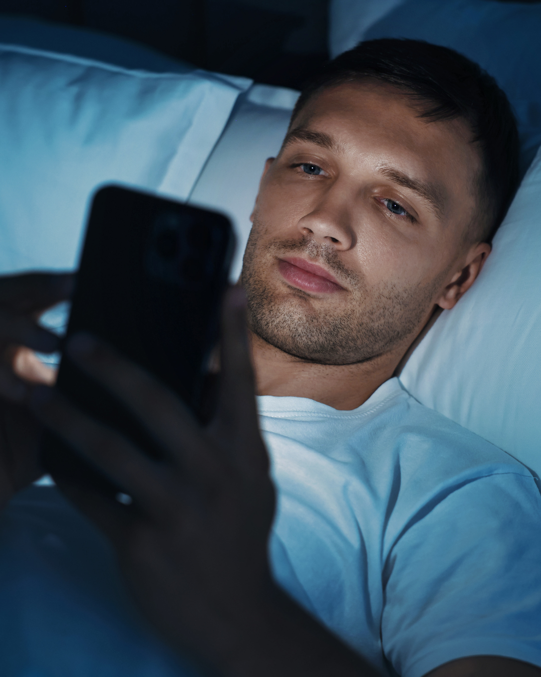 Hábitos nocturnos que pueden afectar tu descanso sin que lo notes